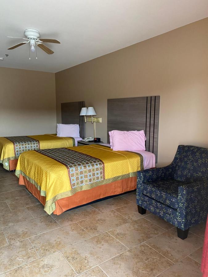 Los Fresnos Inn And Suites Exterior foto